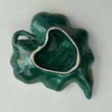 Empty green leaf pocket
