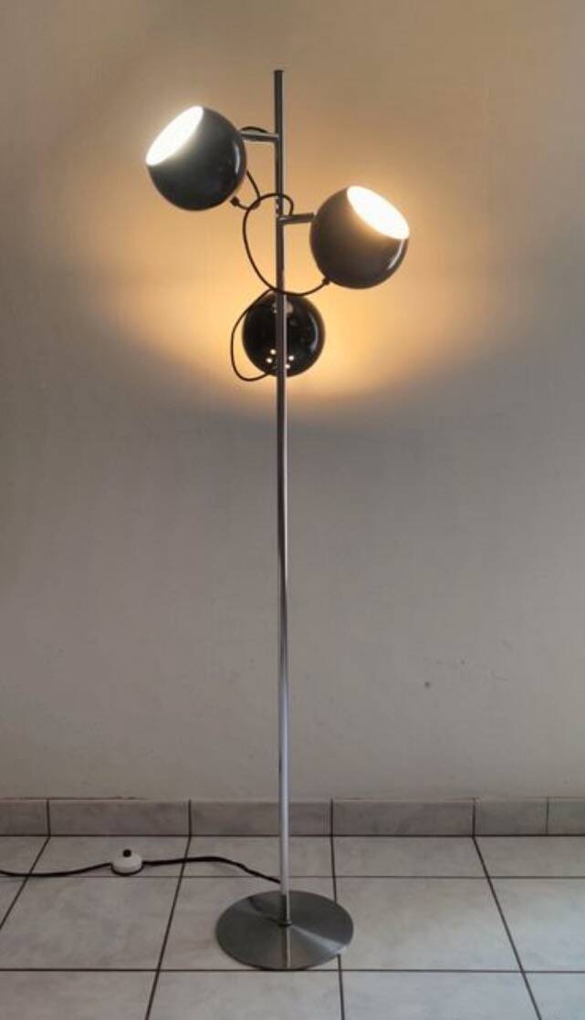 Lampadaire, 1990