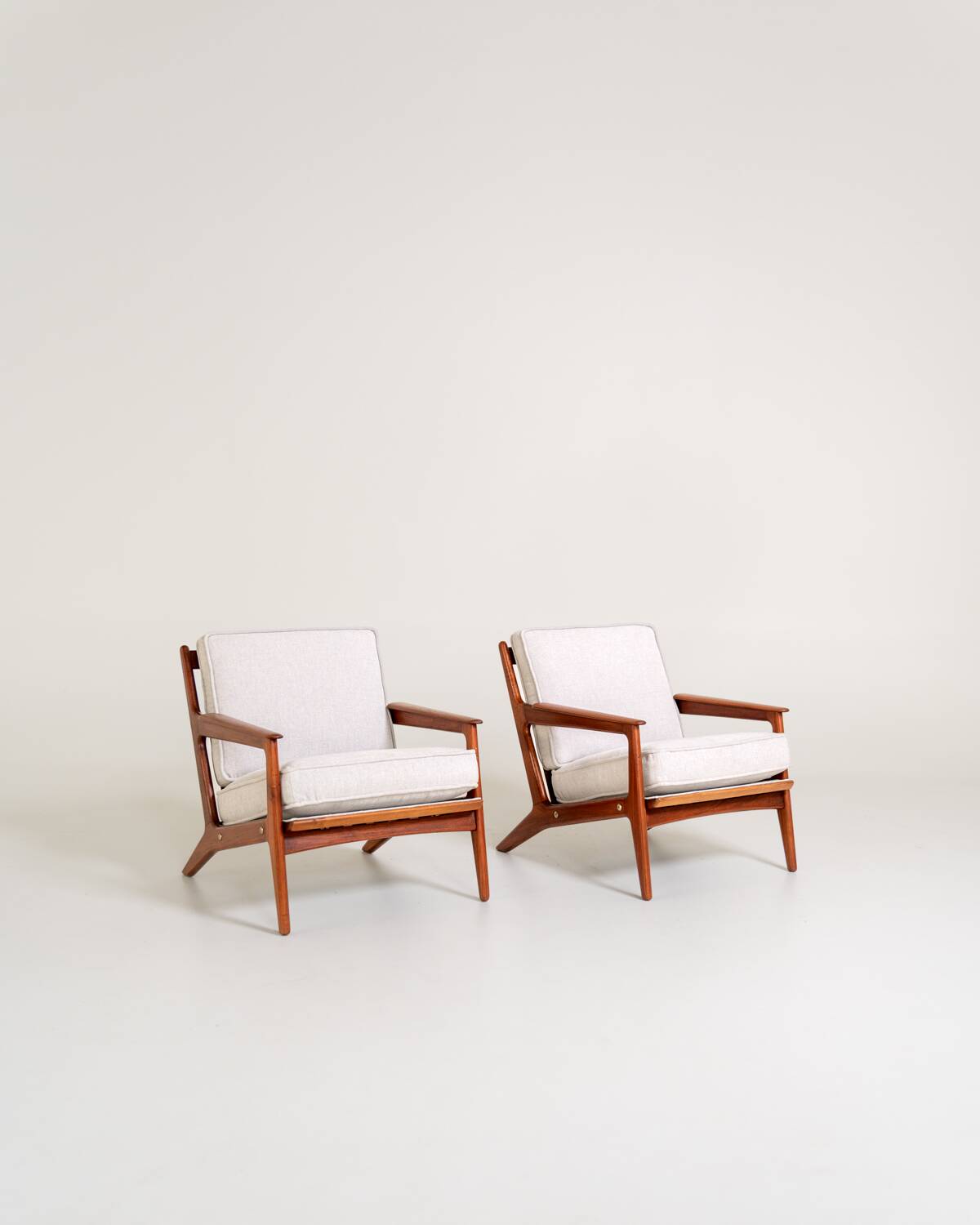 Pair of armchairs by Arne Hovmand-Olsen, Denmark, 1960s