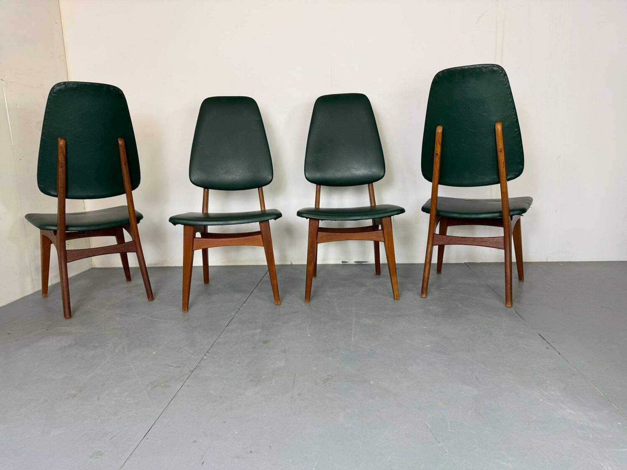 Chaises de salle à manger vintage en teck à dossier haut, design danois norvégien Bruk Sorheim