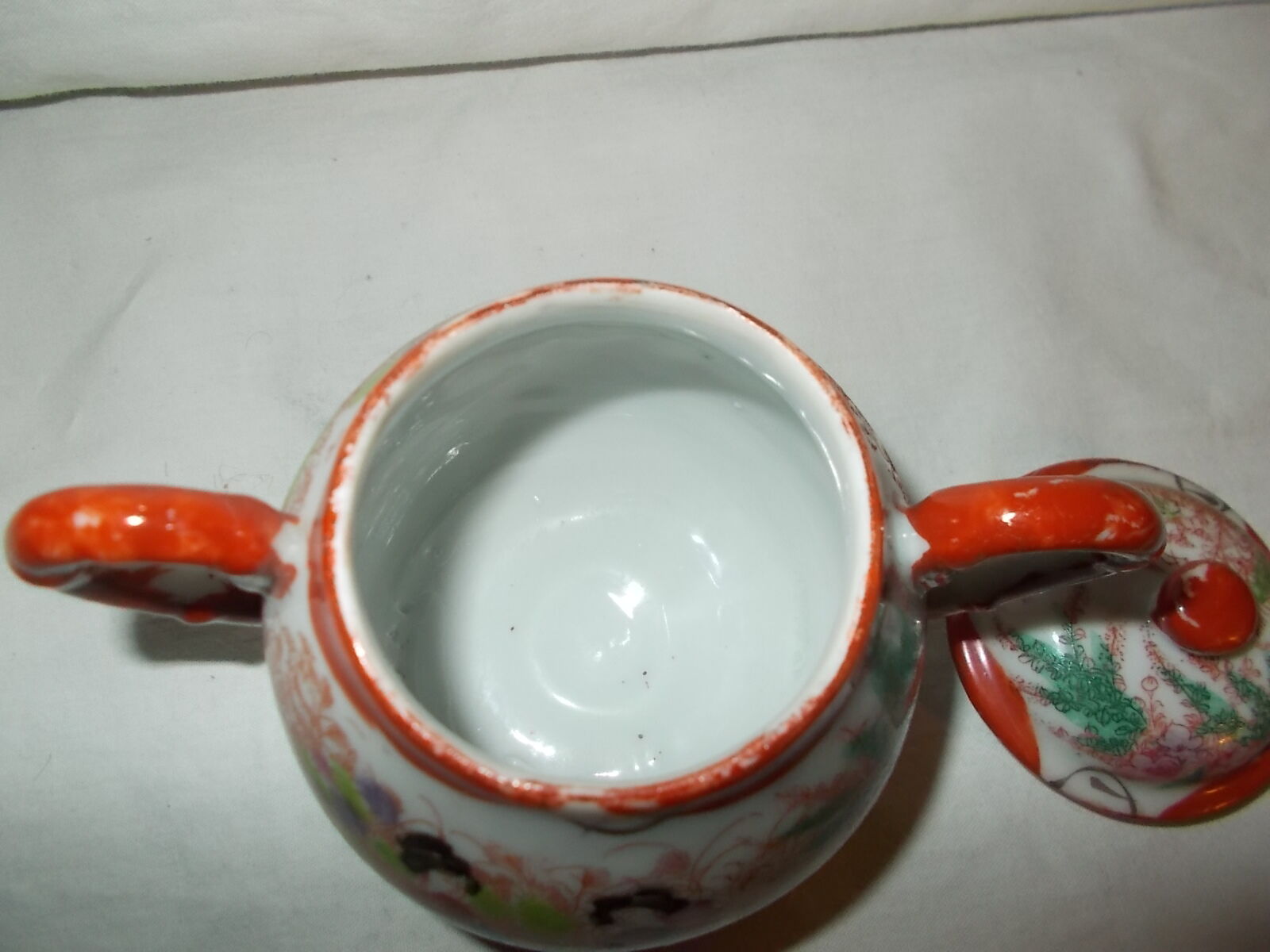 Very fine porcelain maruku china tea service