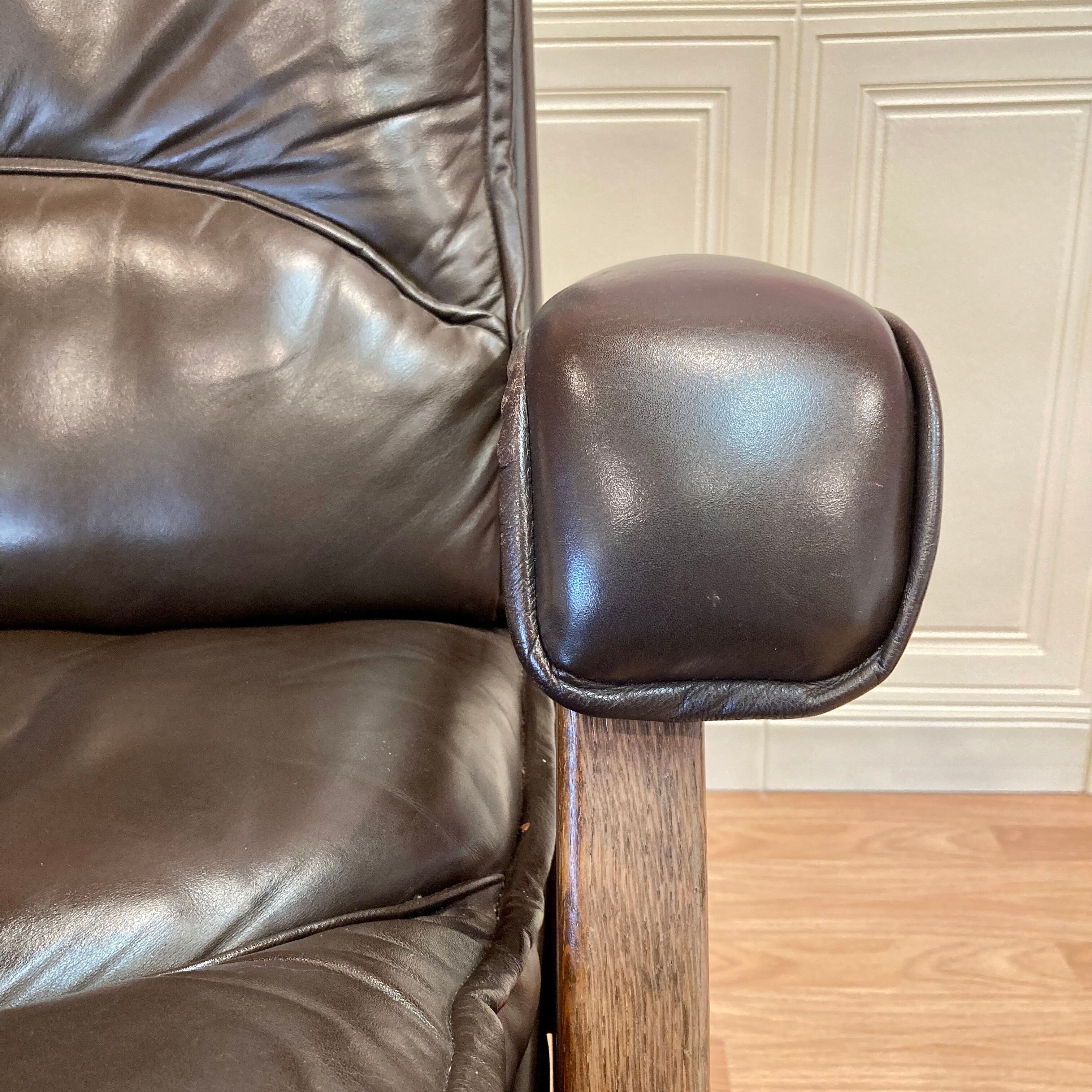 Swivel armchair and its ottoman "drabert" for "gerd lange".