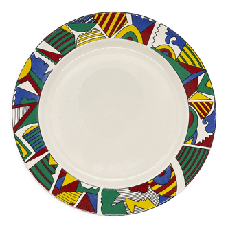 Dinner plate in Memphis style, "Tułowice" Porcelain Tableware Plant, Poland, 1980s