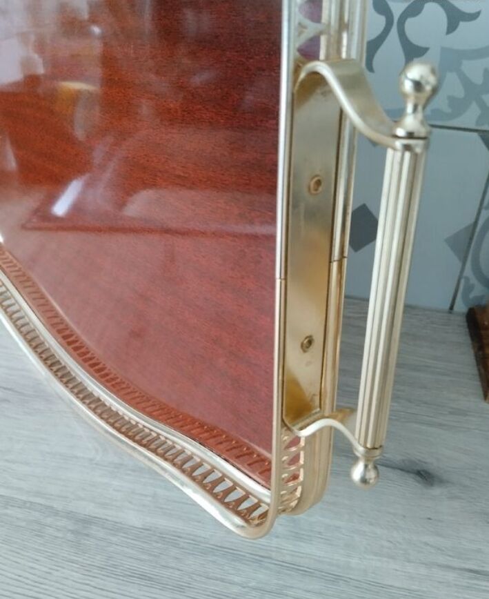 Serving tray