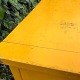 Yellow Parisian buffet