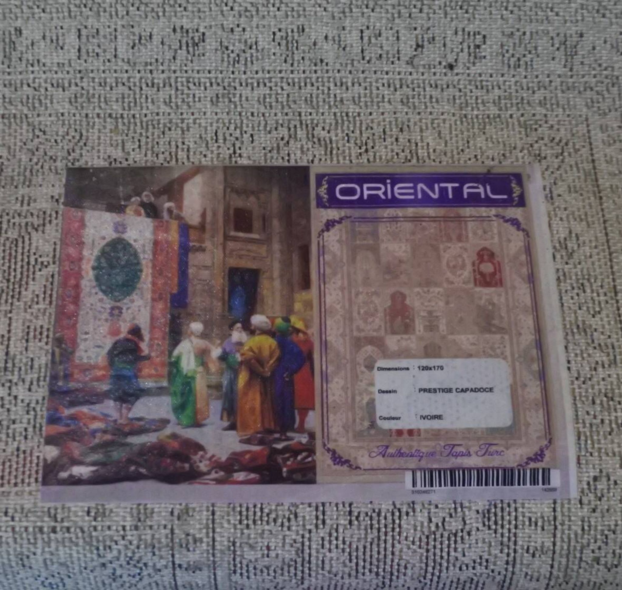 Large and luxurious Turkish artistic silk rug, signed with certificate.