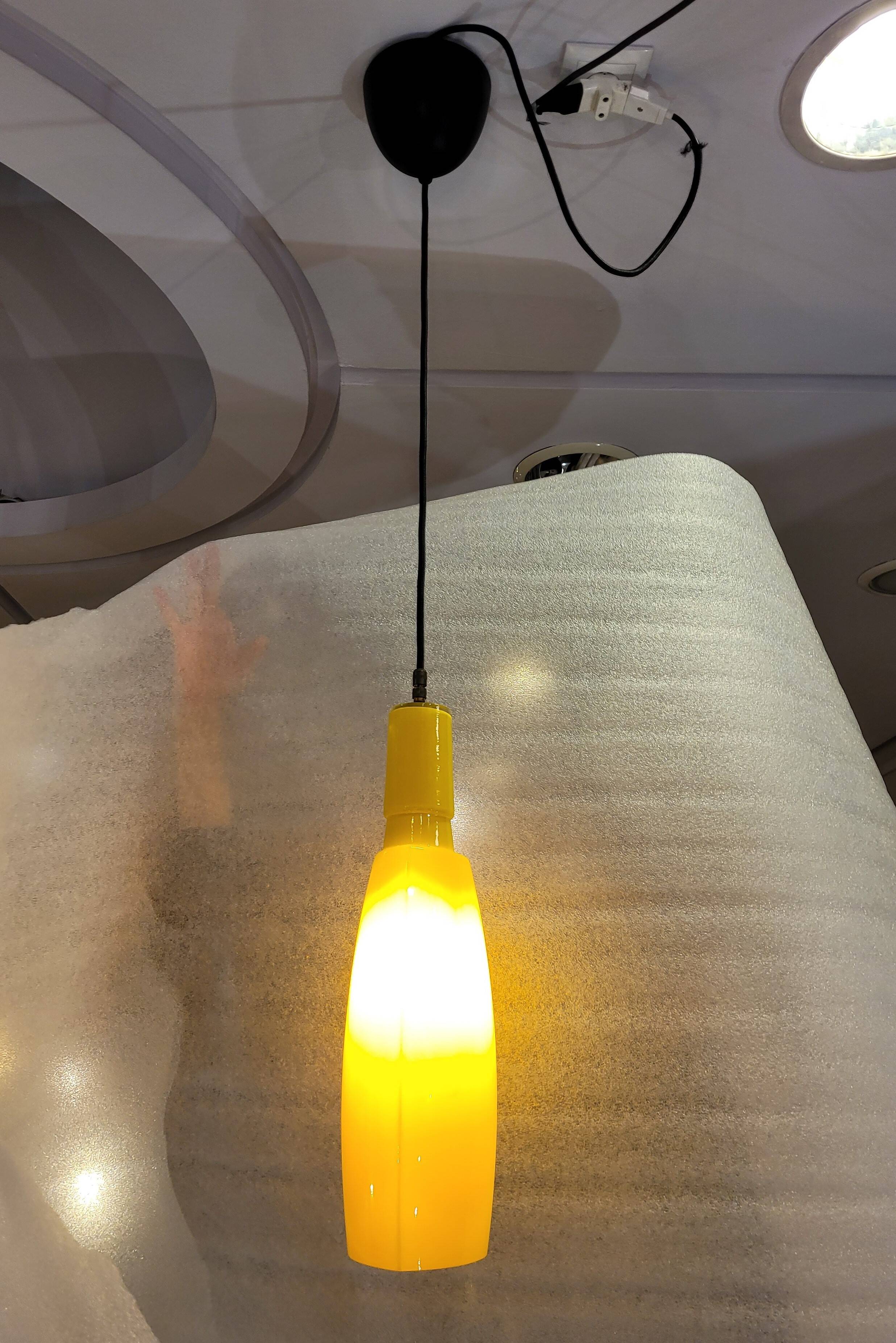 Lampara de techo Amarilla, Vetreria Vistosi, Murano crystal, 70's – Ital