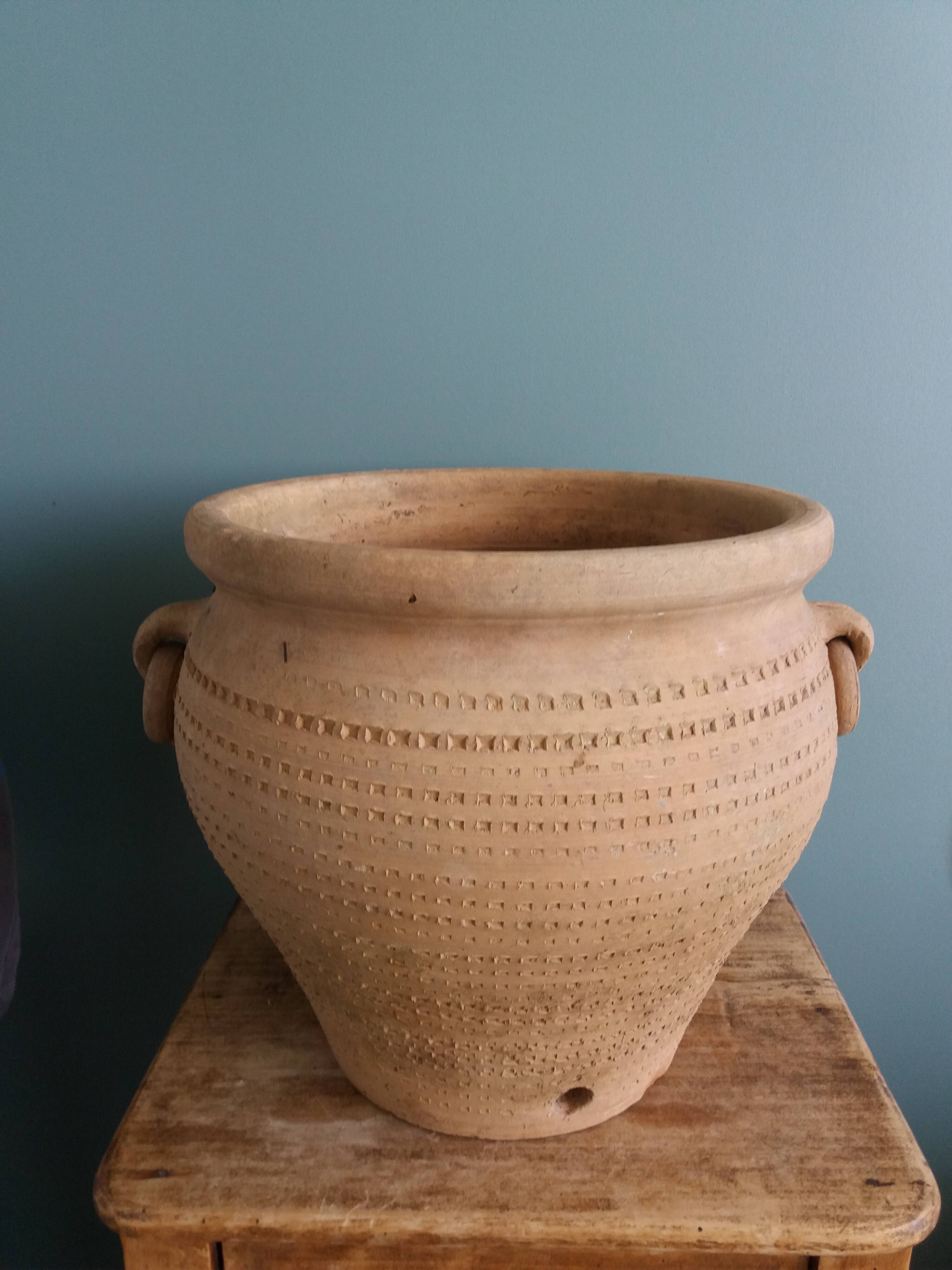Pot en terre cuite jardinière poterie artisanale
