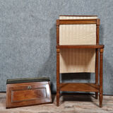 Louis XVI era sweet banknote with removable mahogany upper part circa 1780