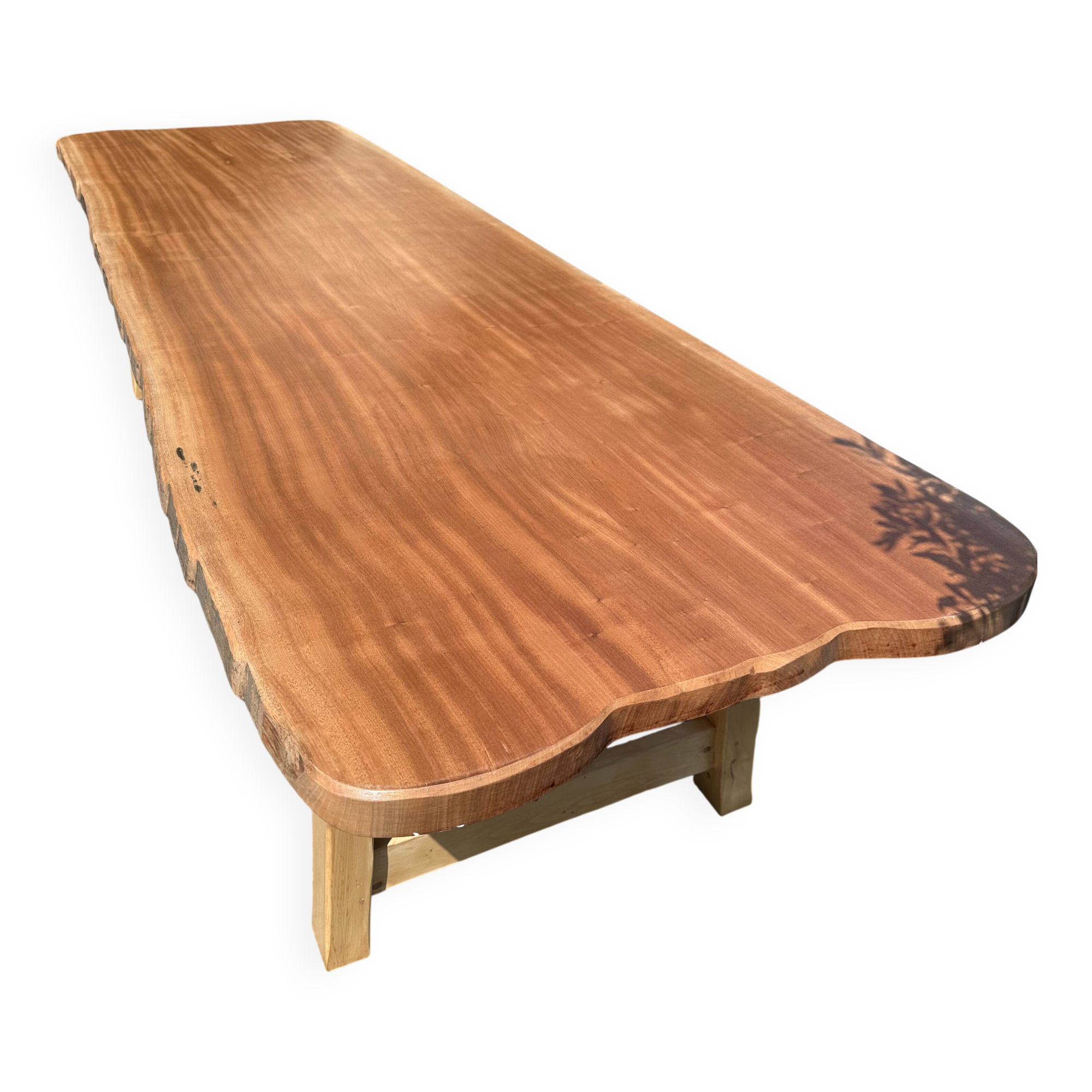 Table d’exception en Sipo massif 3 mètres  Création unique d’ébéniste d'art