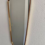 Vintage 1960s asymmetrical free-form rearview mirror, gold and red - 71 x 3
