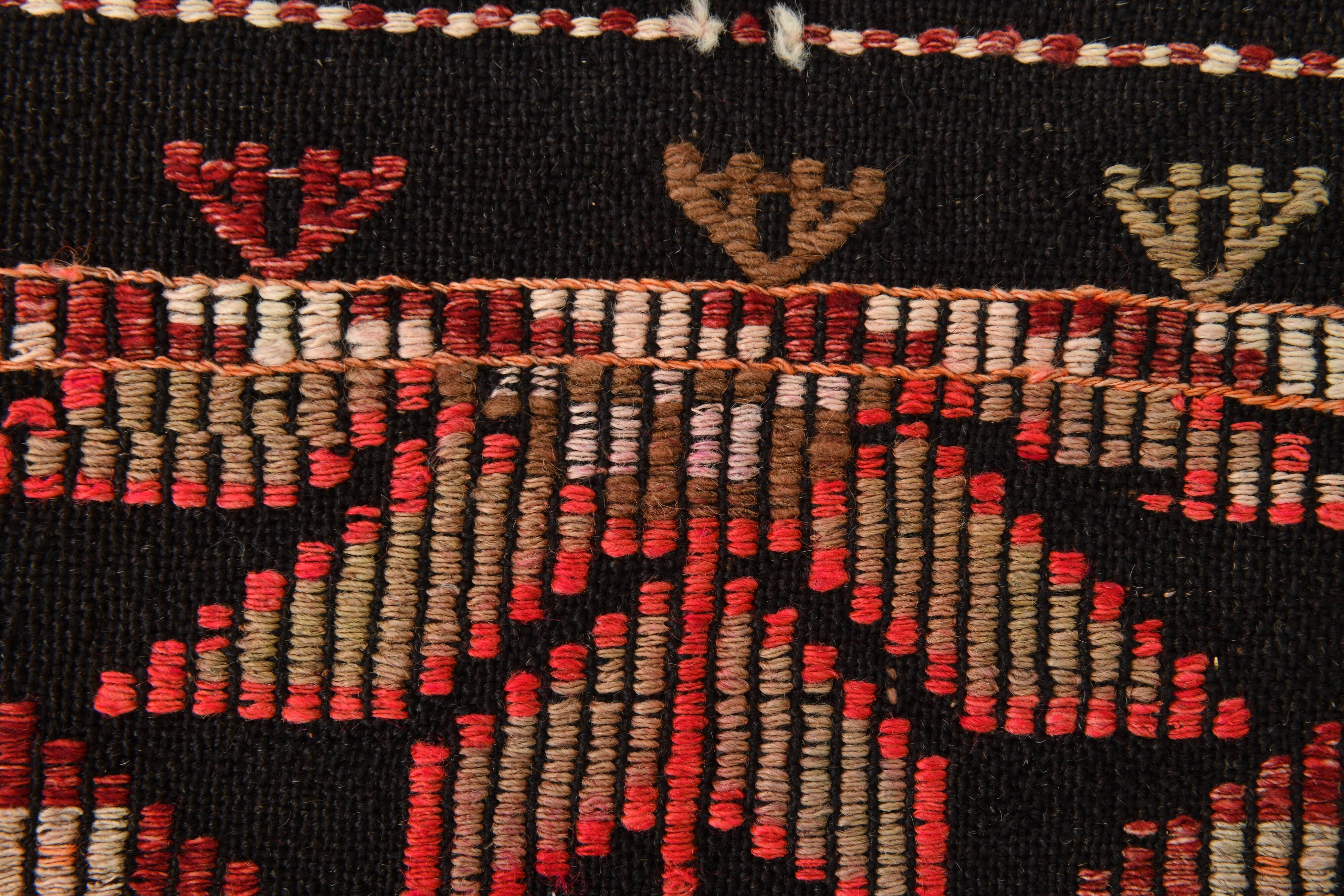 4x8 Red & Black Star Pattern Vintage Kilim Rug, 136x234Cm