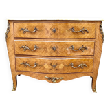 Louis XV style commode in marquetry, 20th century.