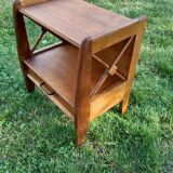 Bedside table with braces