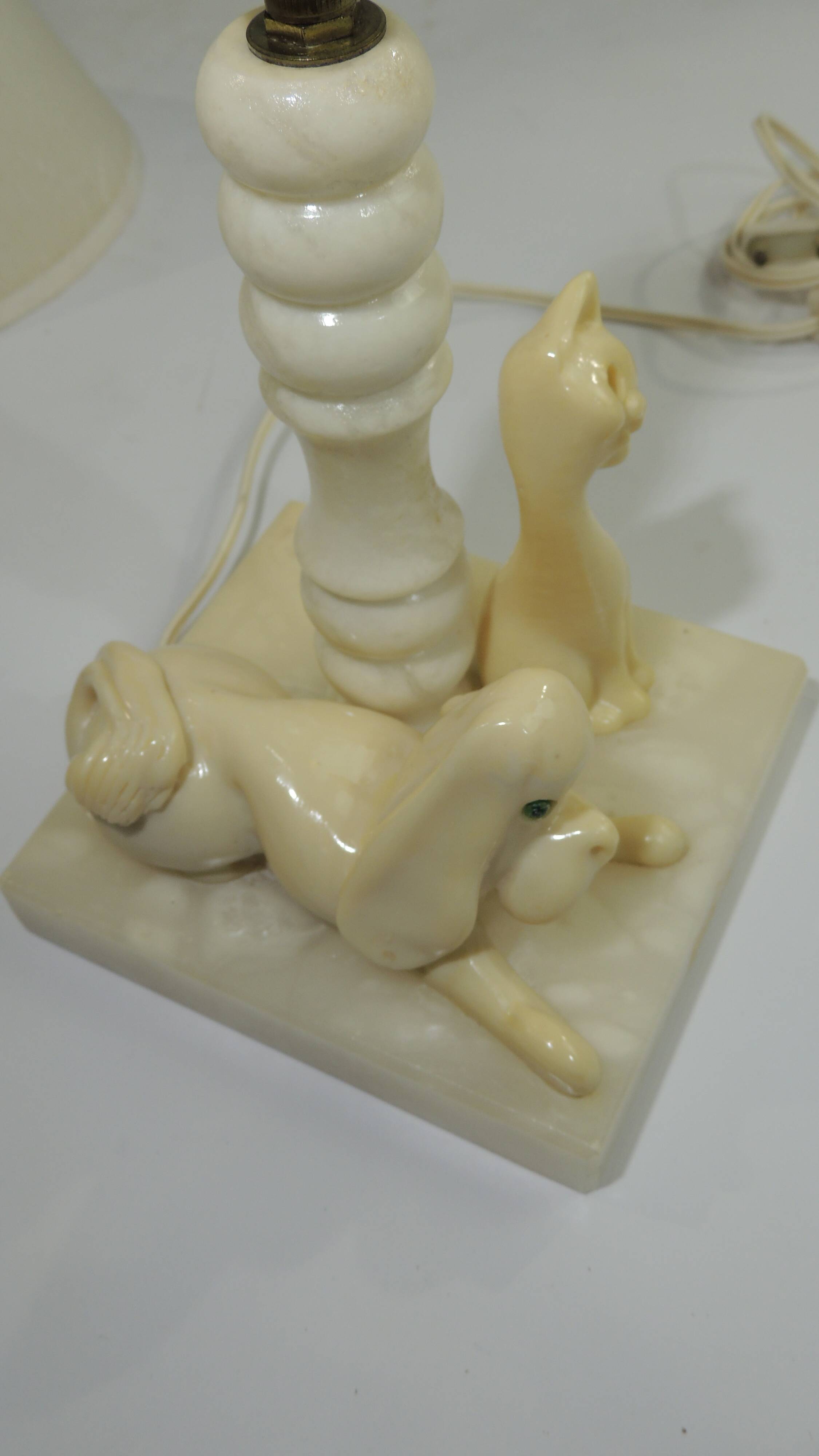 Marble table lamp/animal decor/dog and cat/vintage