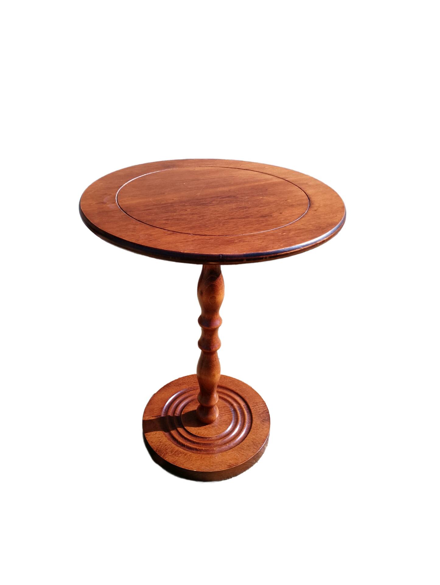 Table d'appoint, guéridon
