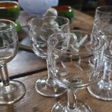 30's stemmed glasses