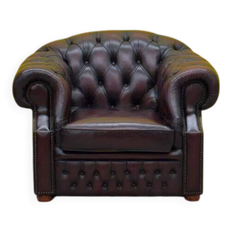 Fauteuil Chesterfield Club original anglais - Cuir vintage couleur sang de bœuf