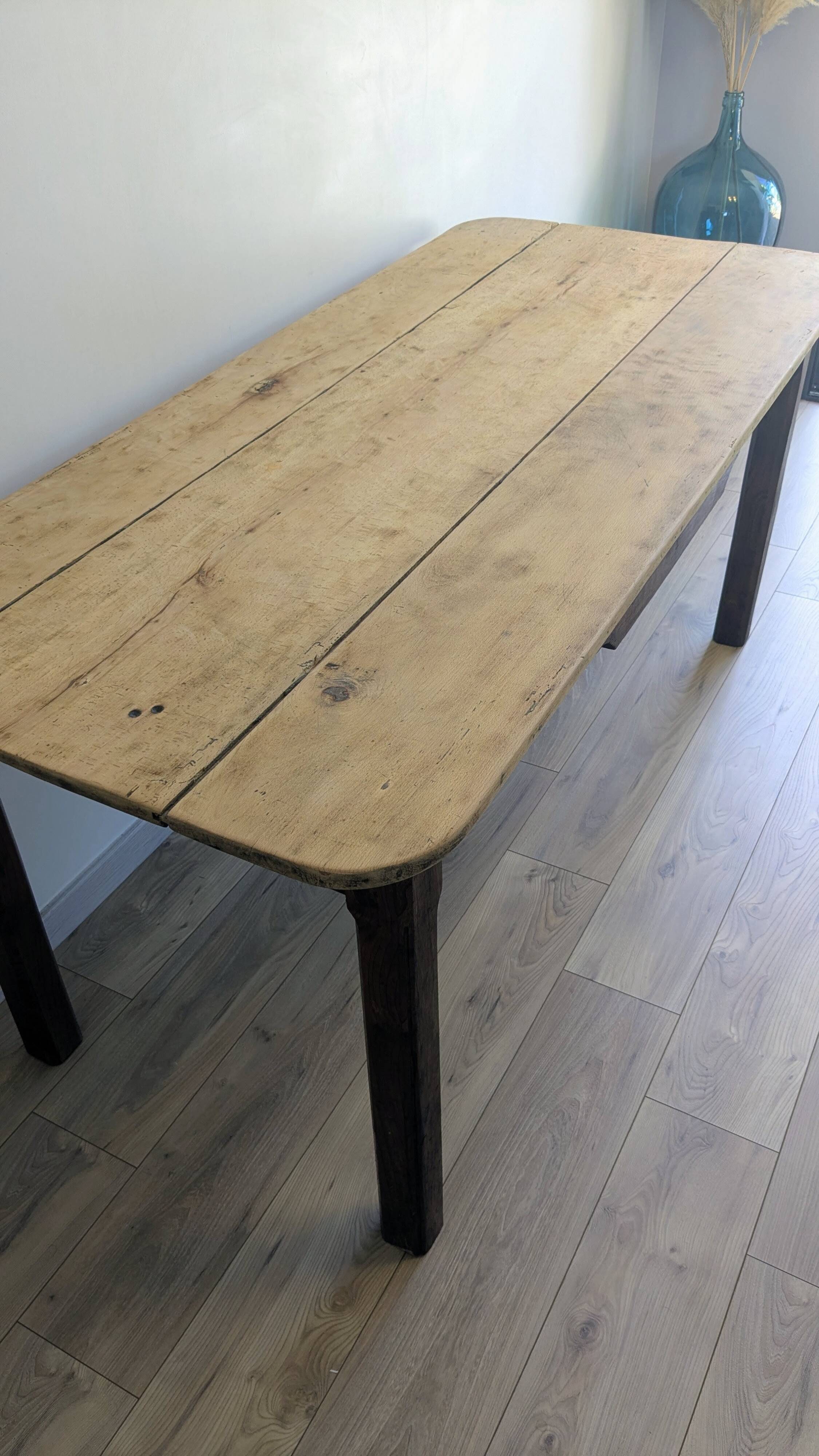 Antique farmhouse table in patinated solid wood - 178 cm
