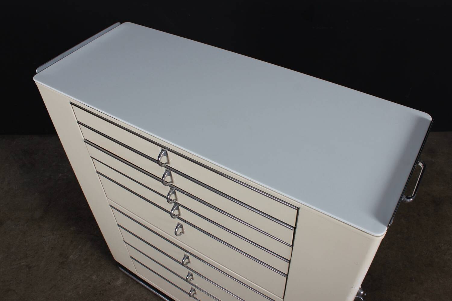 Vintage Schrank Baisch Bauhaus Design Industriel