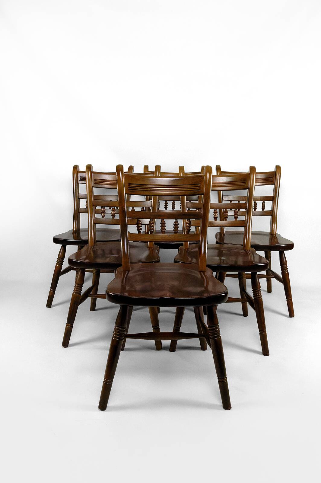 Set of 6 "Windsor" / Western / Cowboy chairs in beech, Circa 1970