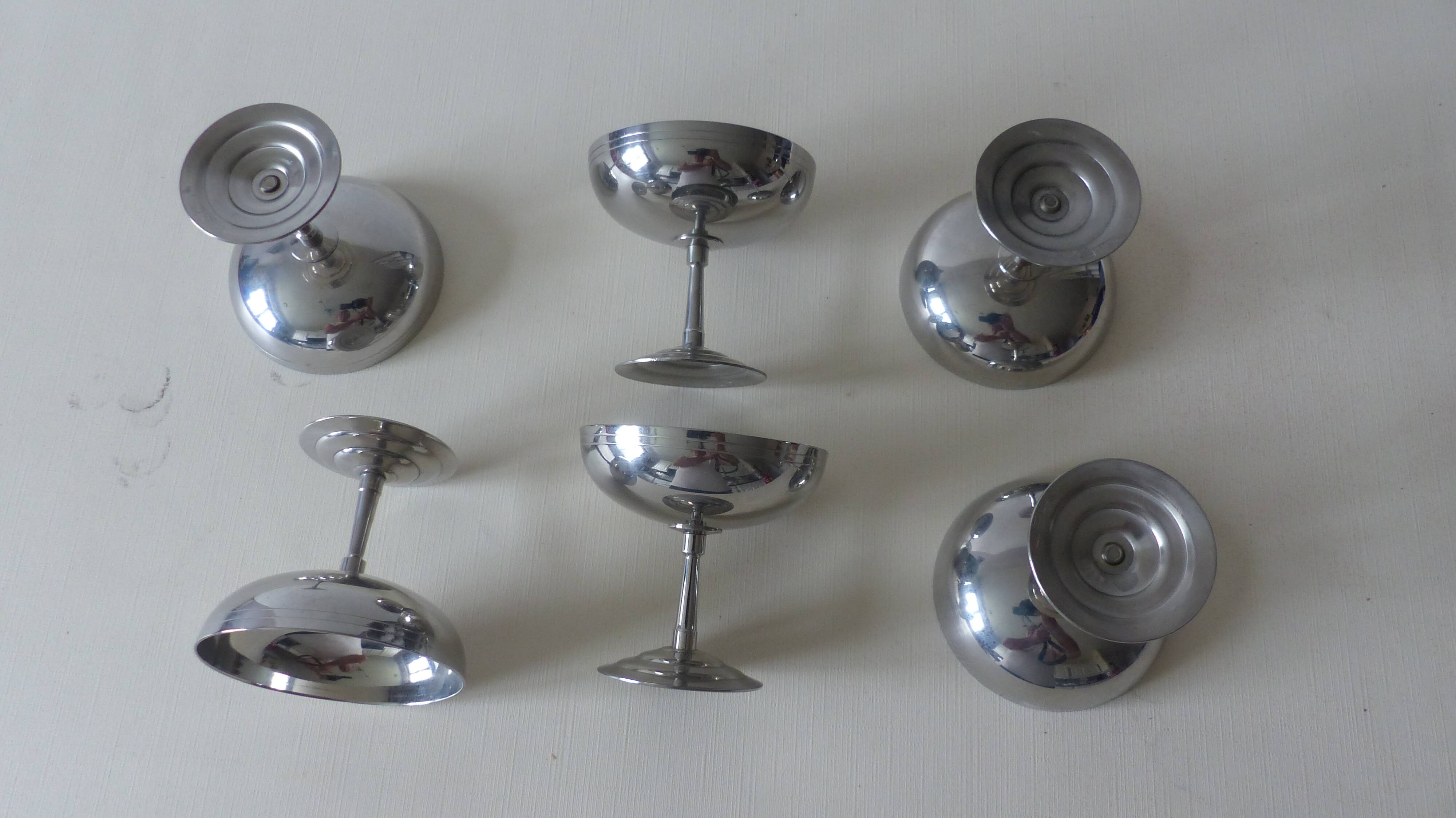 6 standing ice bowls