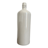 Set of 2 bottles in white stoneware