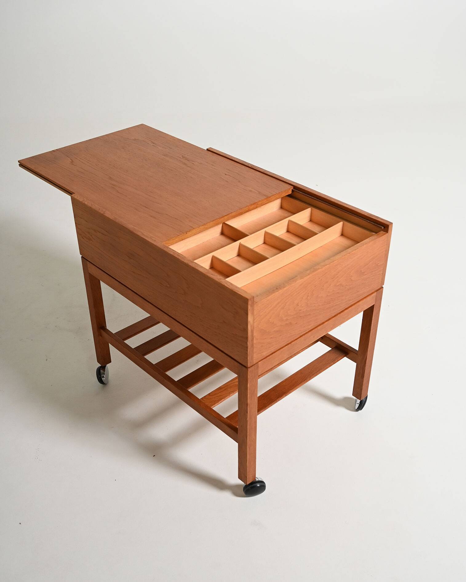 Danish teak trolley, 1960s/70s