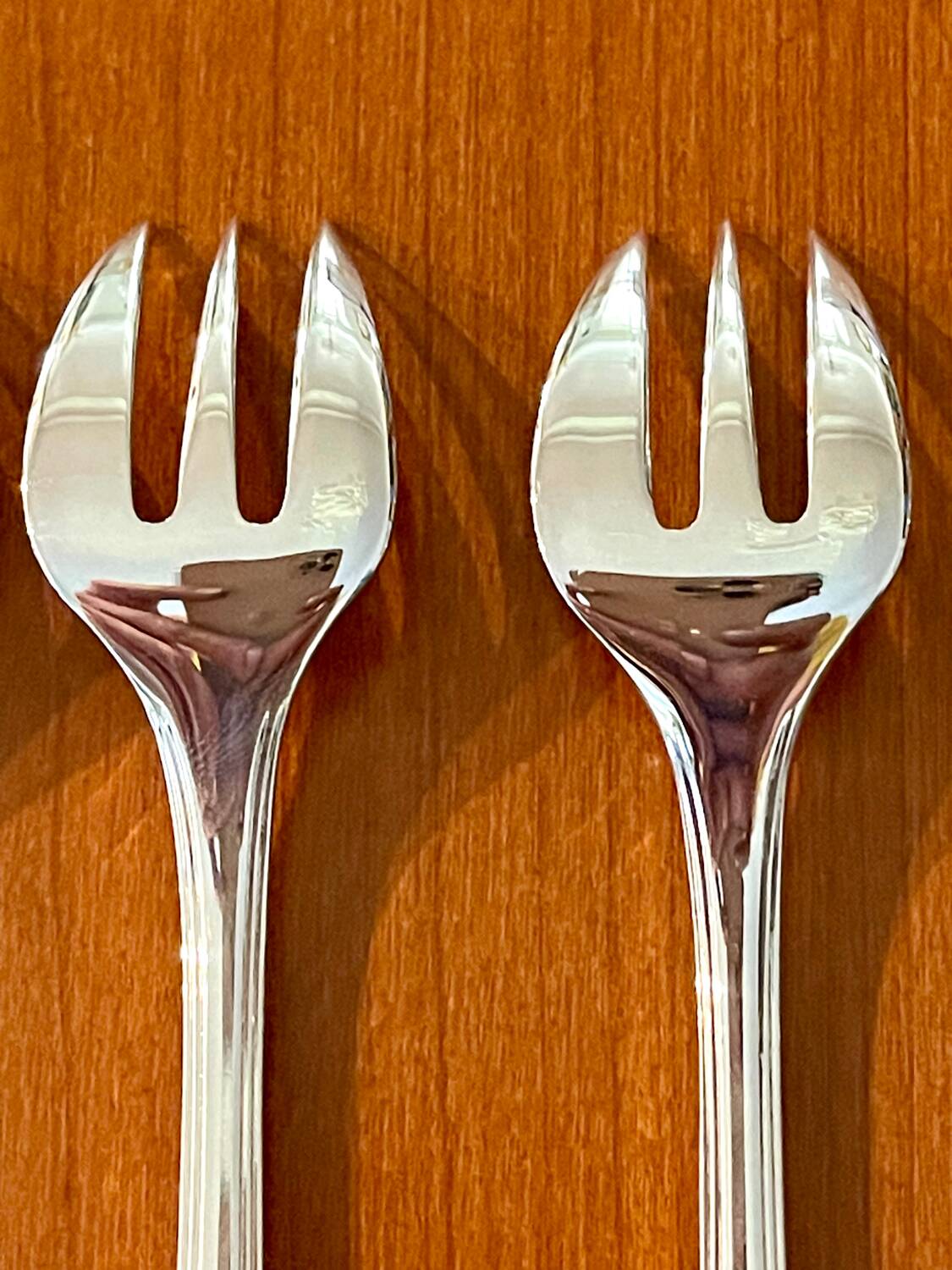 Christofle America, 12 oyster and shellfish forks, new condition