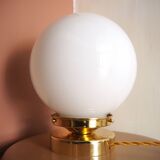Lampe à poser vintage en opaline
