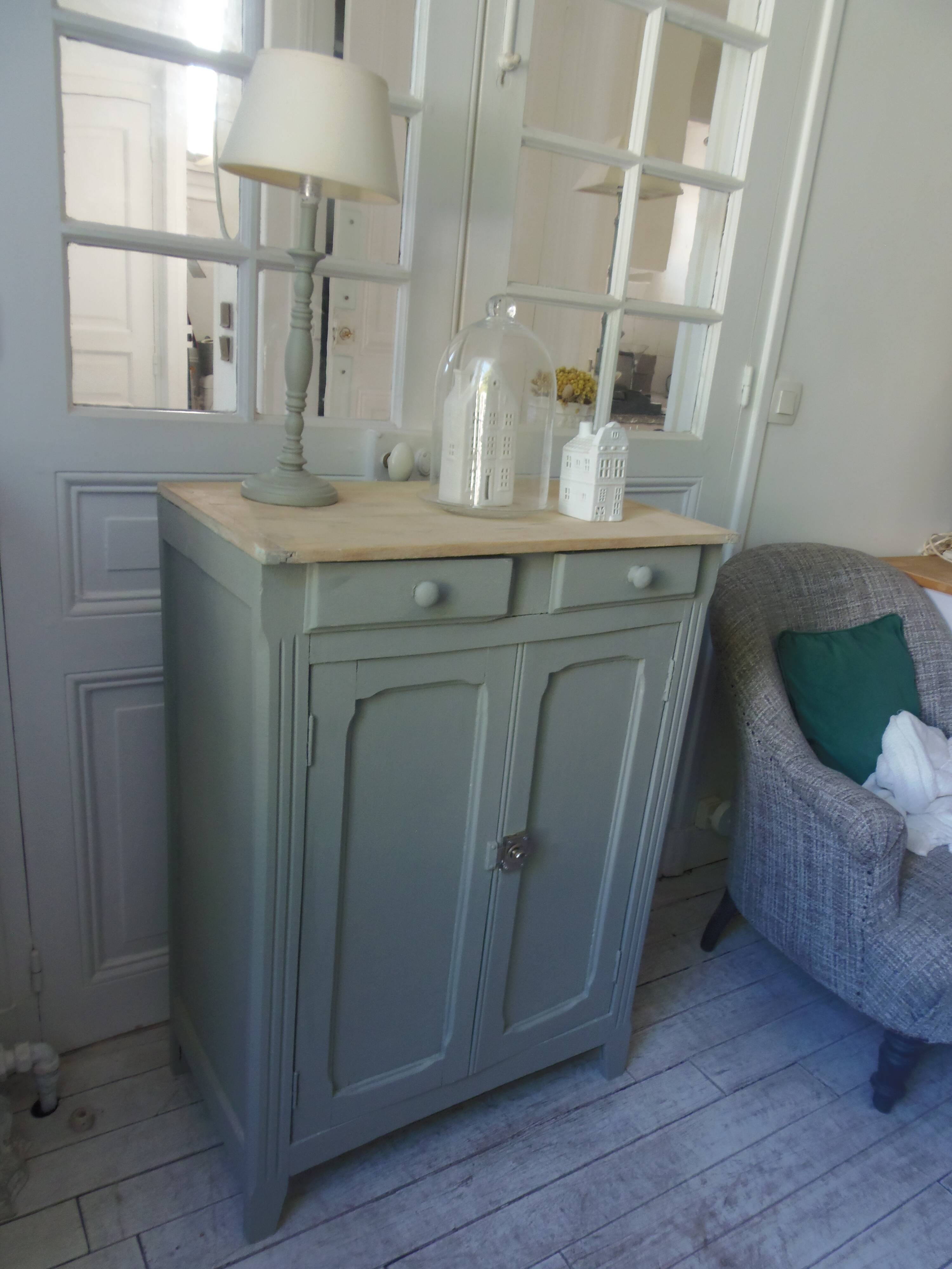 Small vintage Parisian sideboard with 2 doors and 2 drawers, enhanced in verdigris