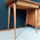 Bureau vintage aux pieds compas vers 1950