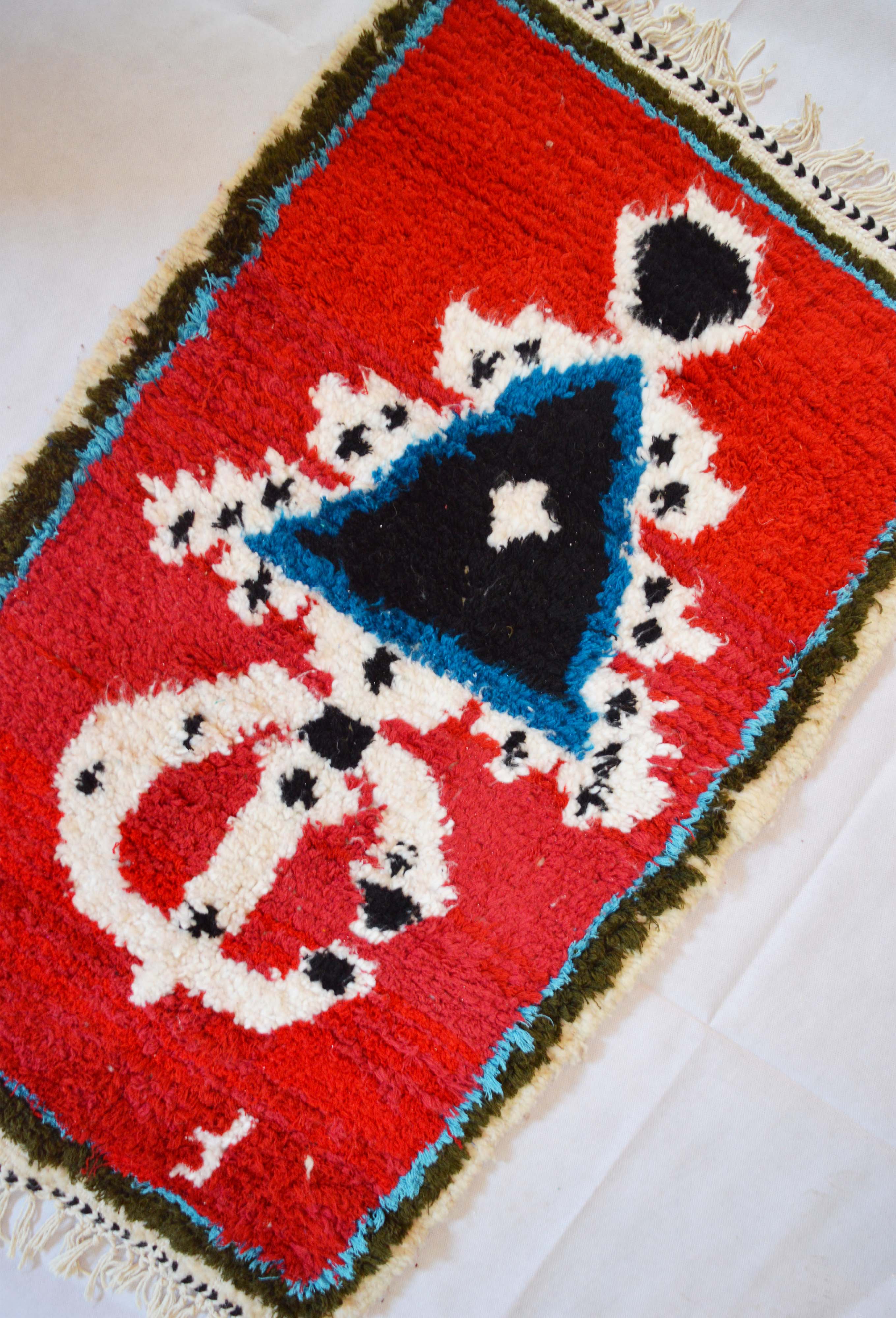 Tapis berbère rouge tazerzit 100 x 60 cm