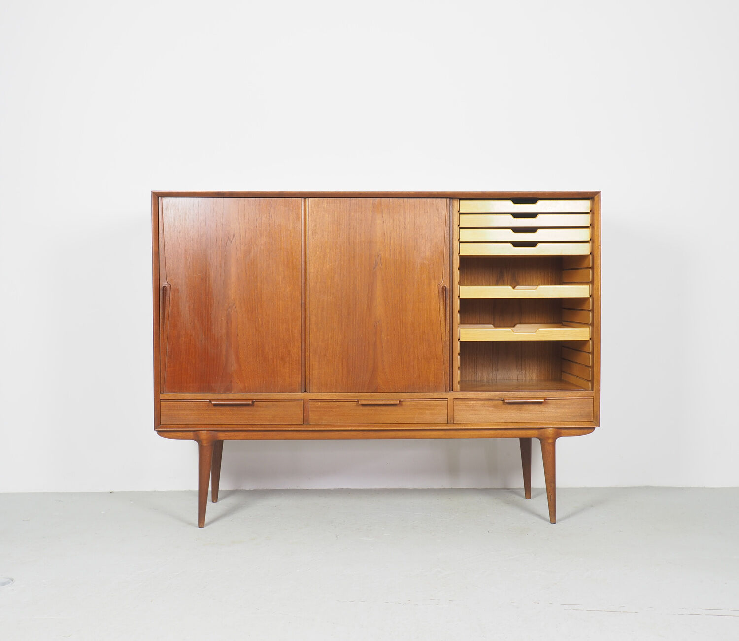 No. 17 buffet from Omann Jun, 1960s