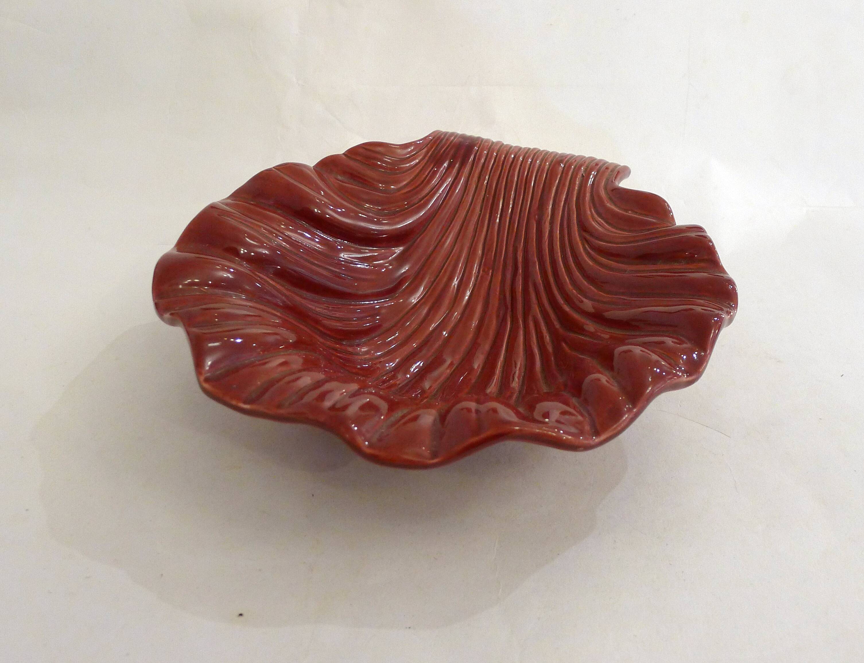 Shell cutting dish