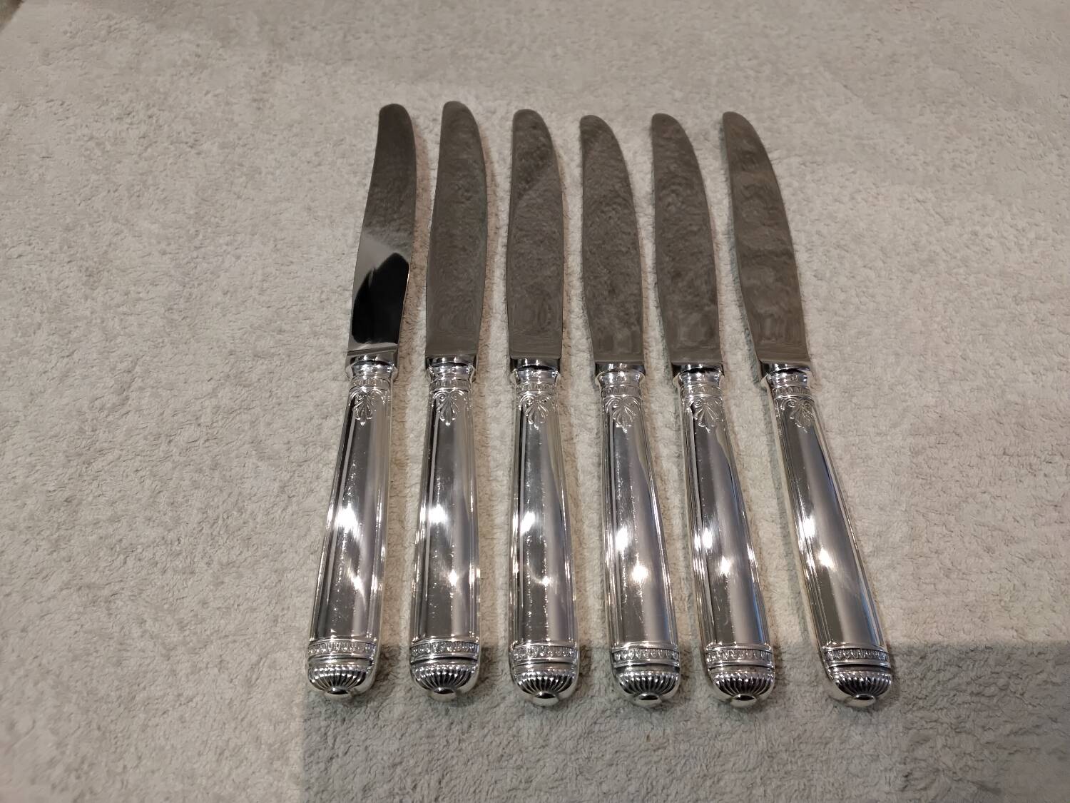 6 silver-plated table knives by Christofle Malmaison