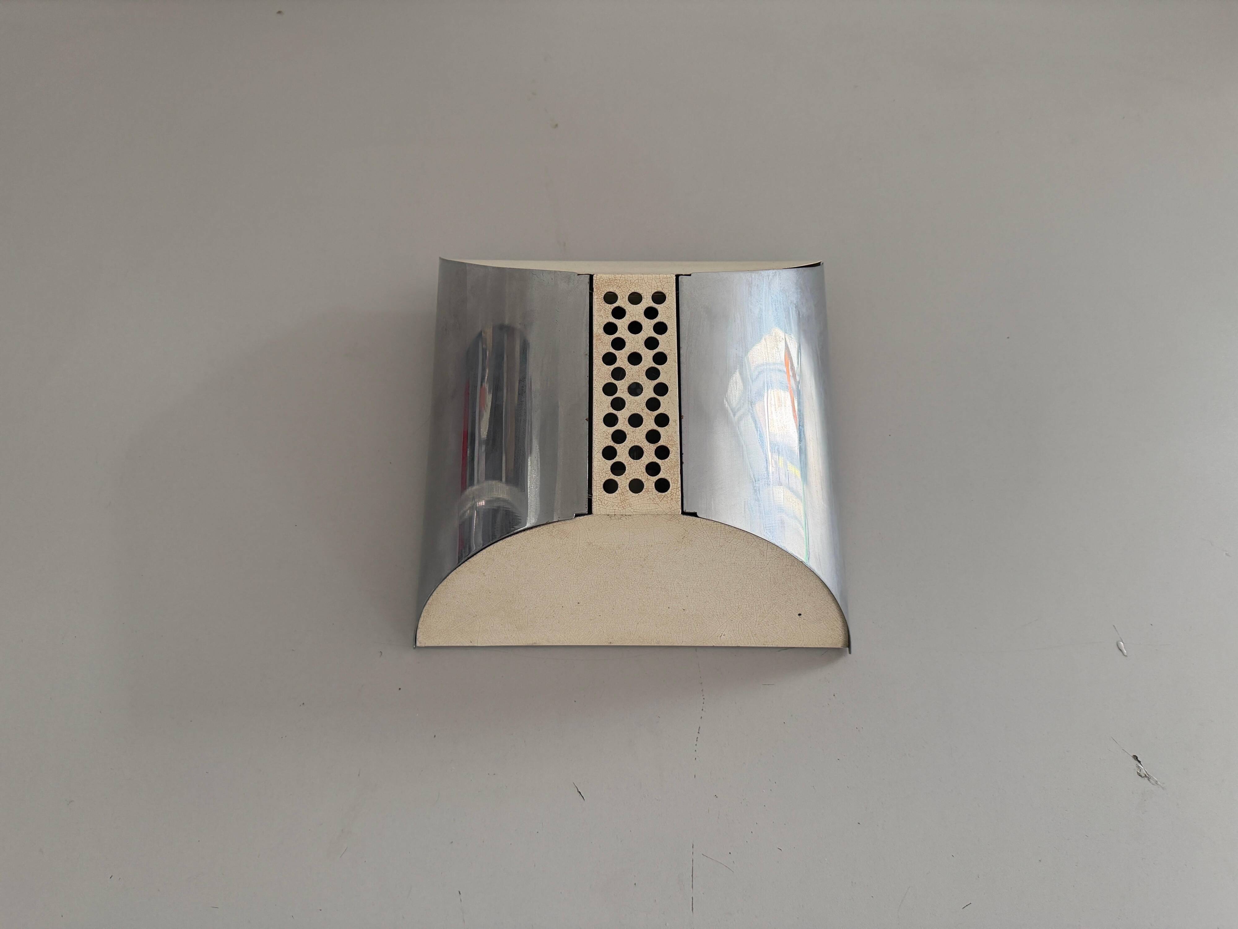 Applique en métal du milieu du siècle, 1960, Italie
