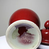 Covered vase, Chinese ginger jar in oxblood and celadon ceramic.