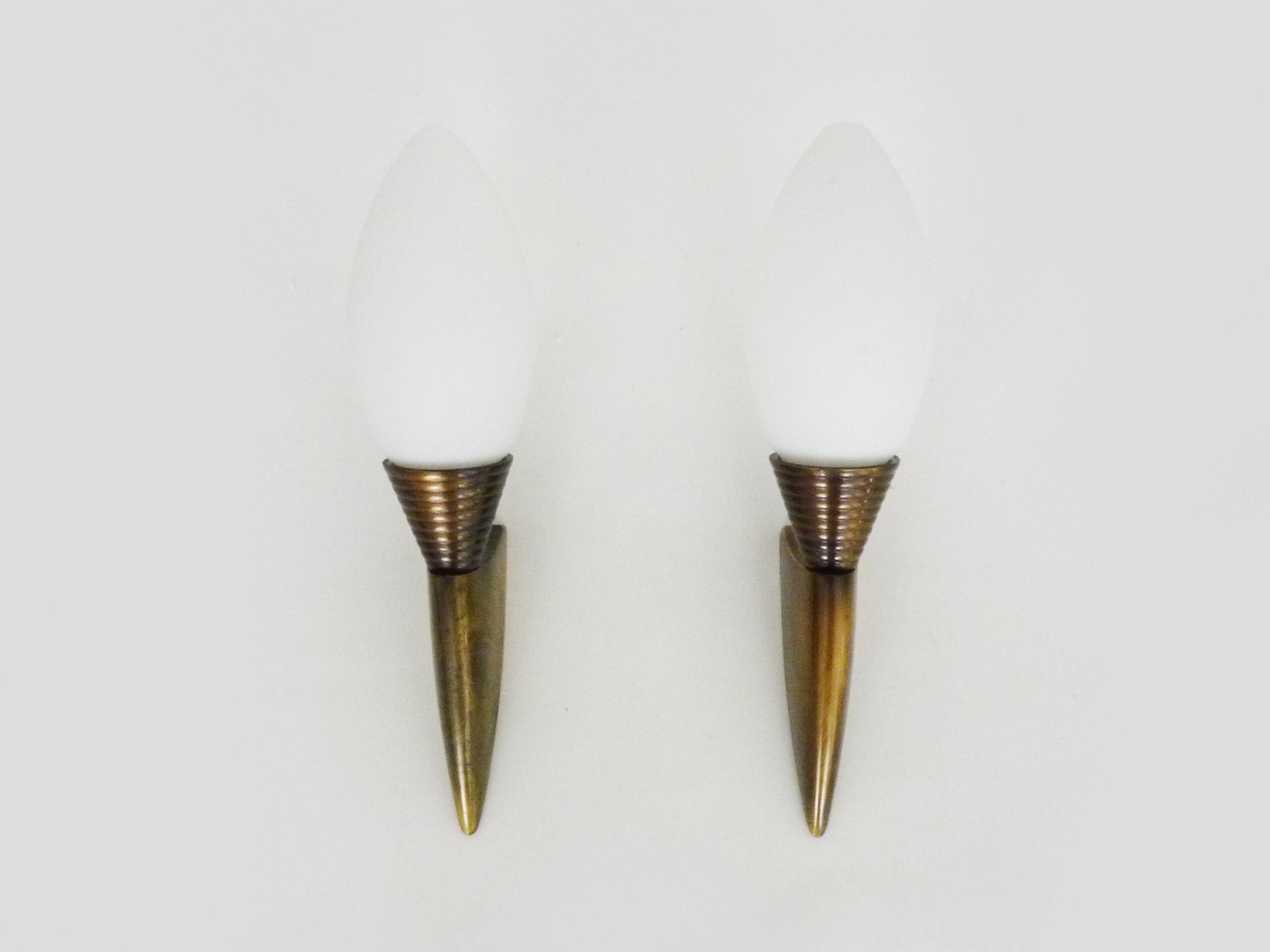 Pair of wall sconces, torchère, brass and opaline. 1980s.