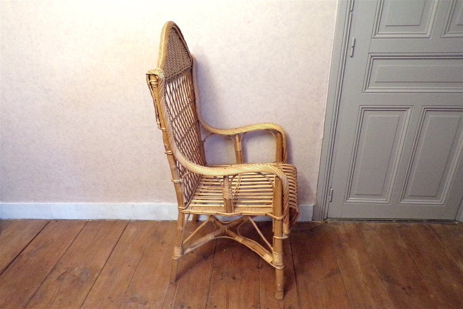Vintage wicker rattan armchair