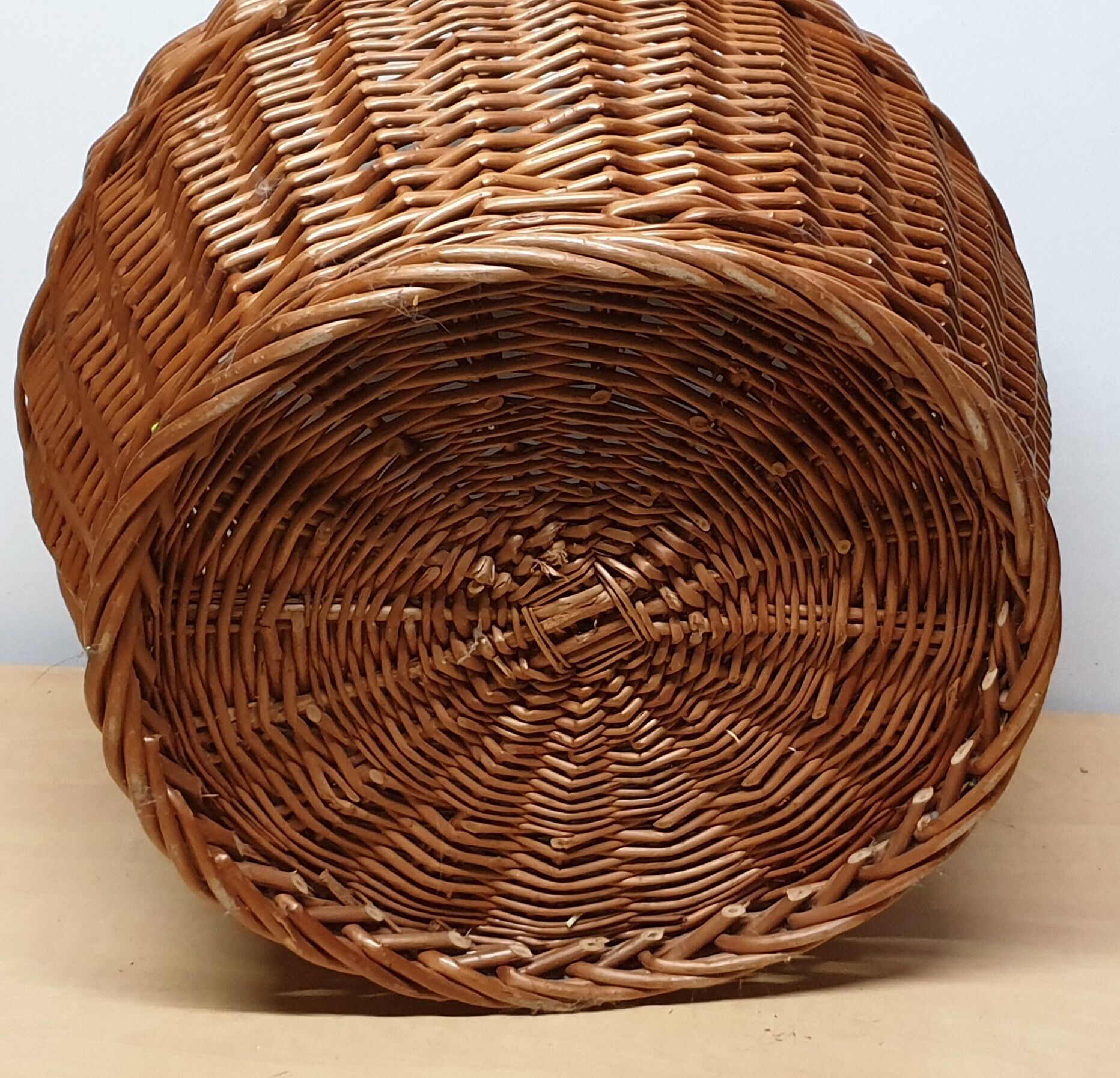 Corbeille en osier avec couvercle Selency