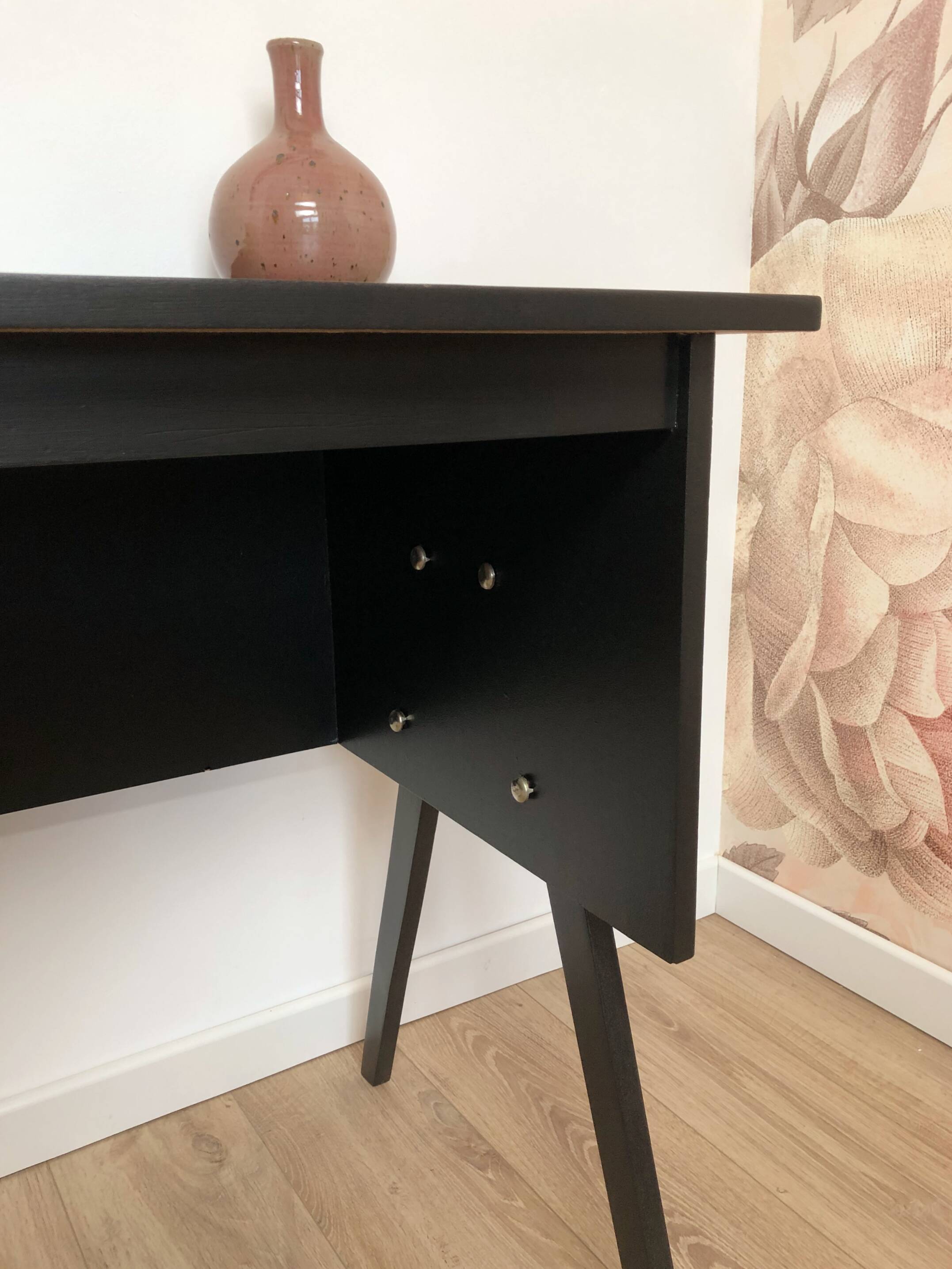 Bureau des années 50/60 aux pieds compas, revisité