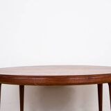 Large Danish round teak coffee table model 283 by Johannes Andersen for CFC Silkeborg 1960.