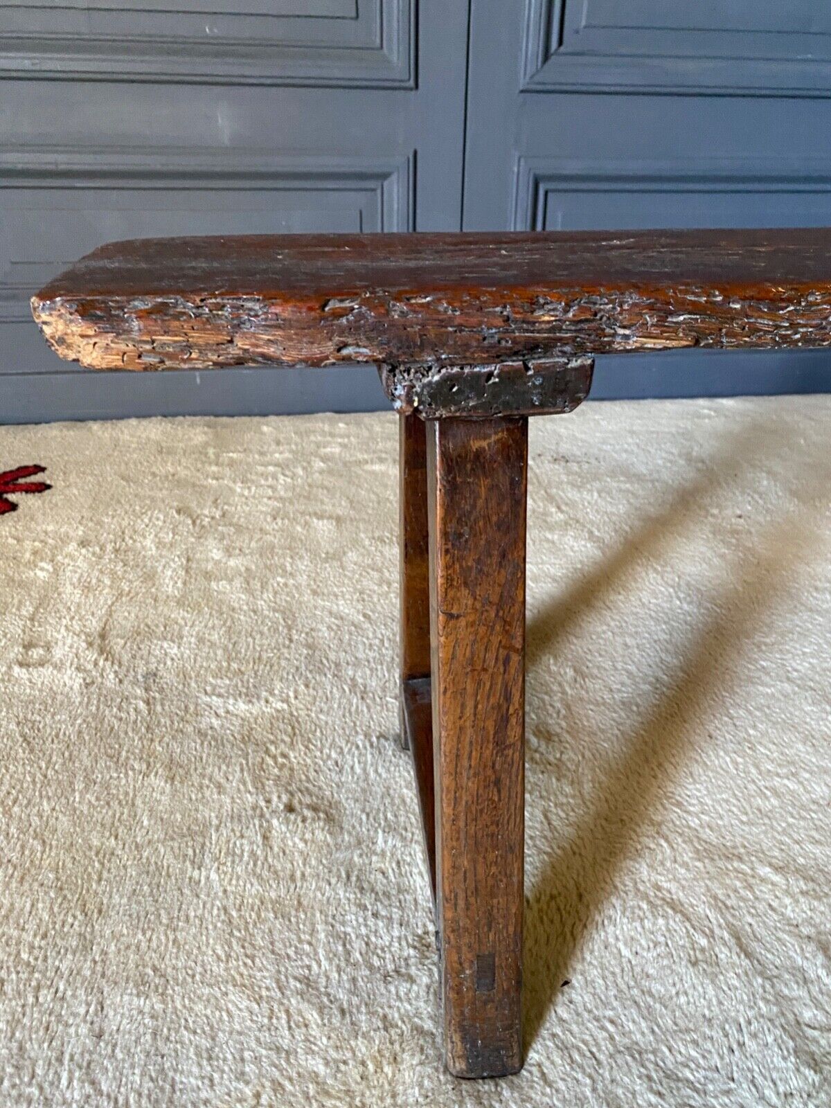 Xviith bench in chene patina of origin