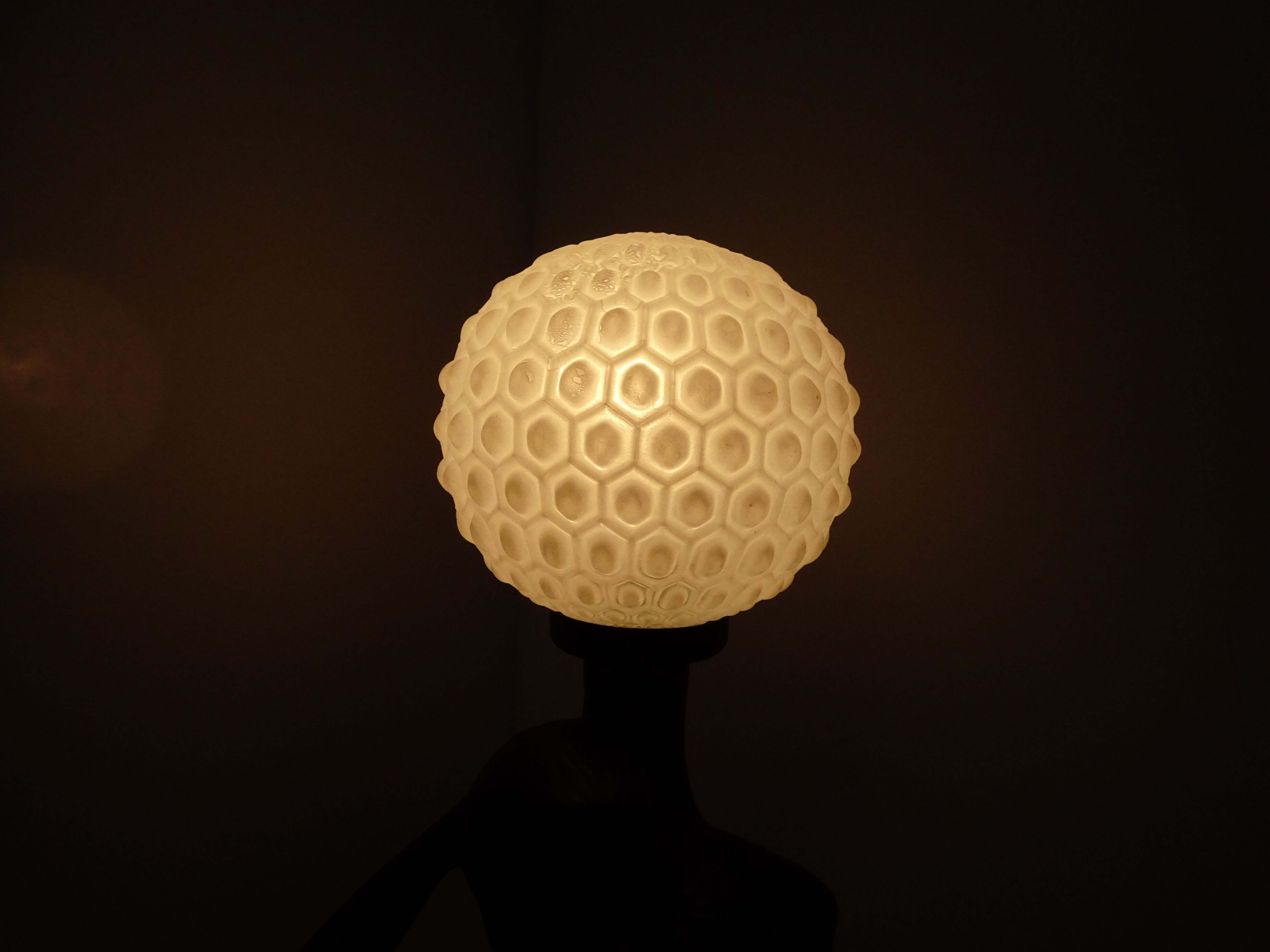 Ceramic love couple lamp and opaline ball