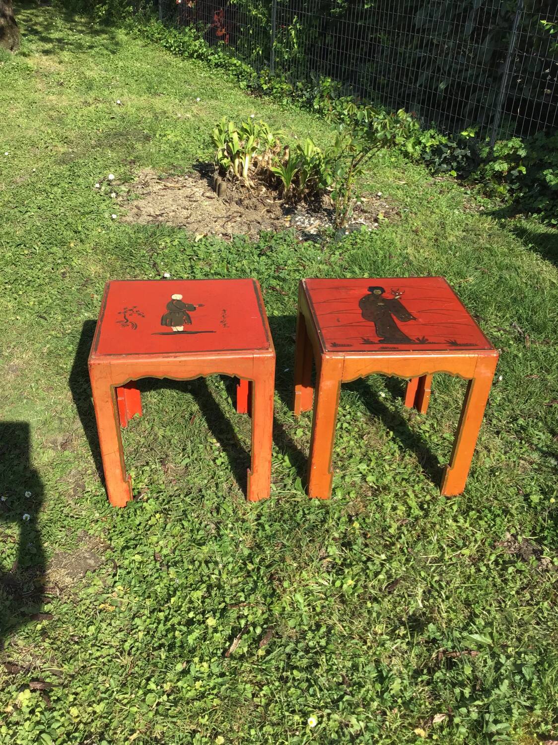 Pair of tables