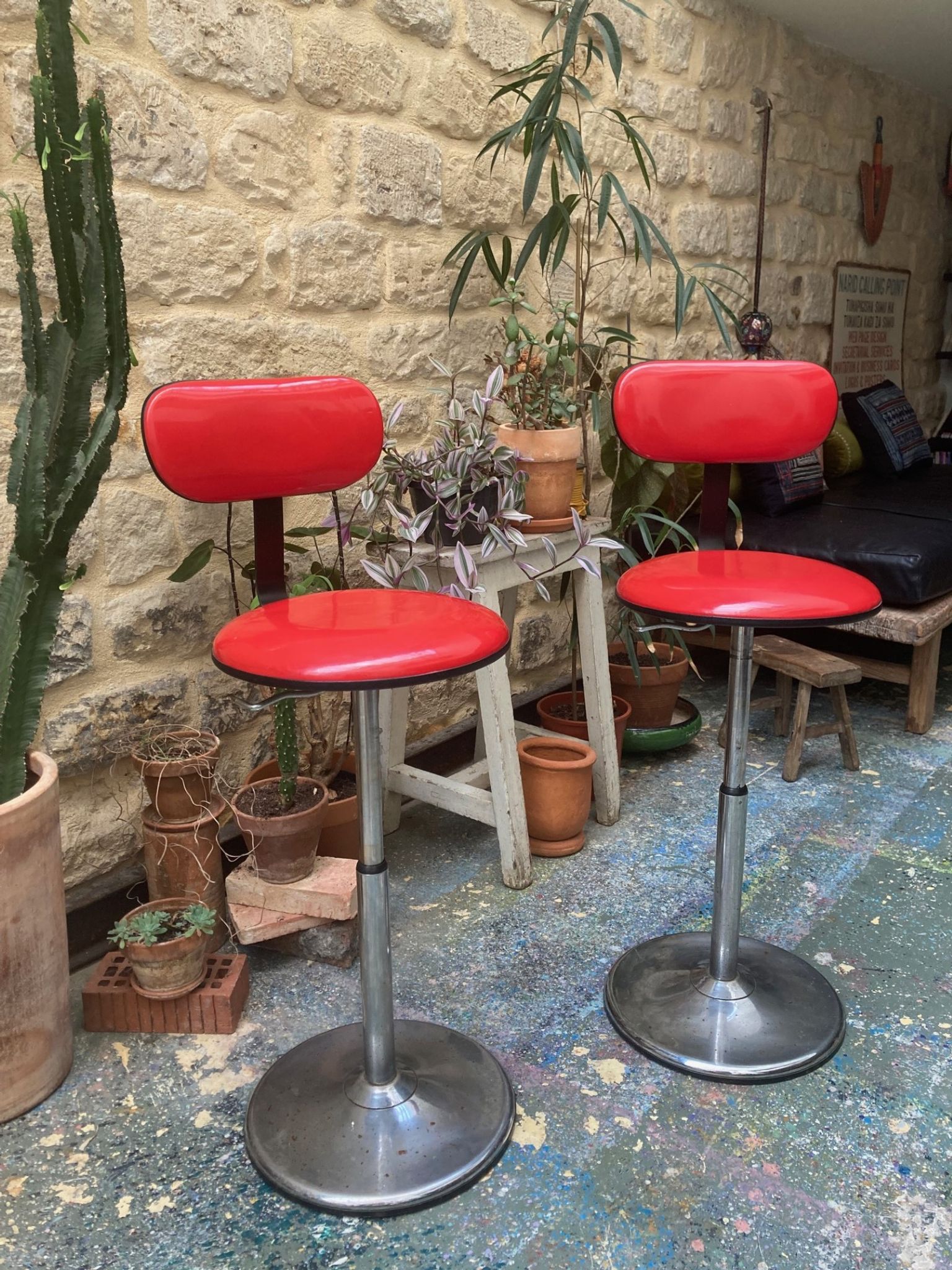 Paire de tabourets téléscopiques mirima skai rouge vintage années 80