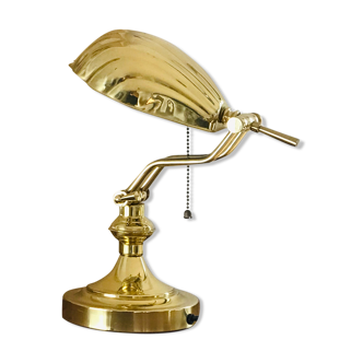 Golden shell lamp