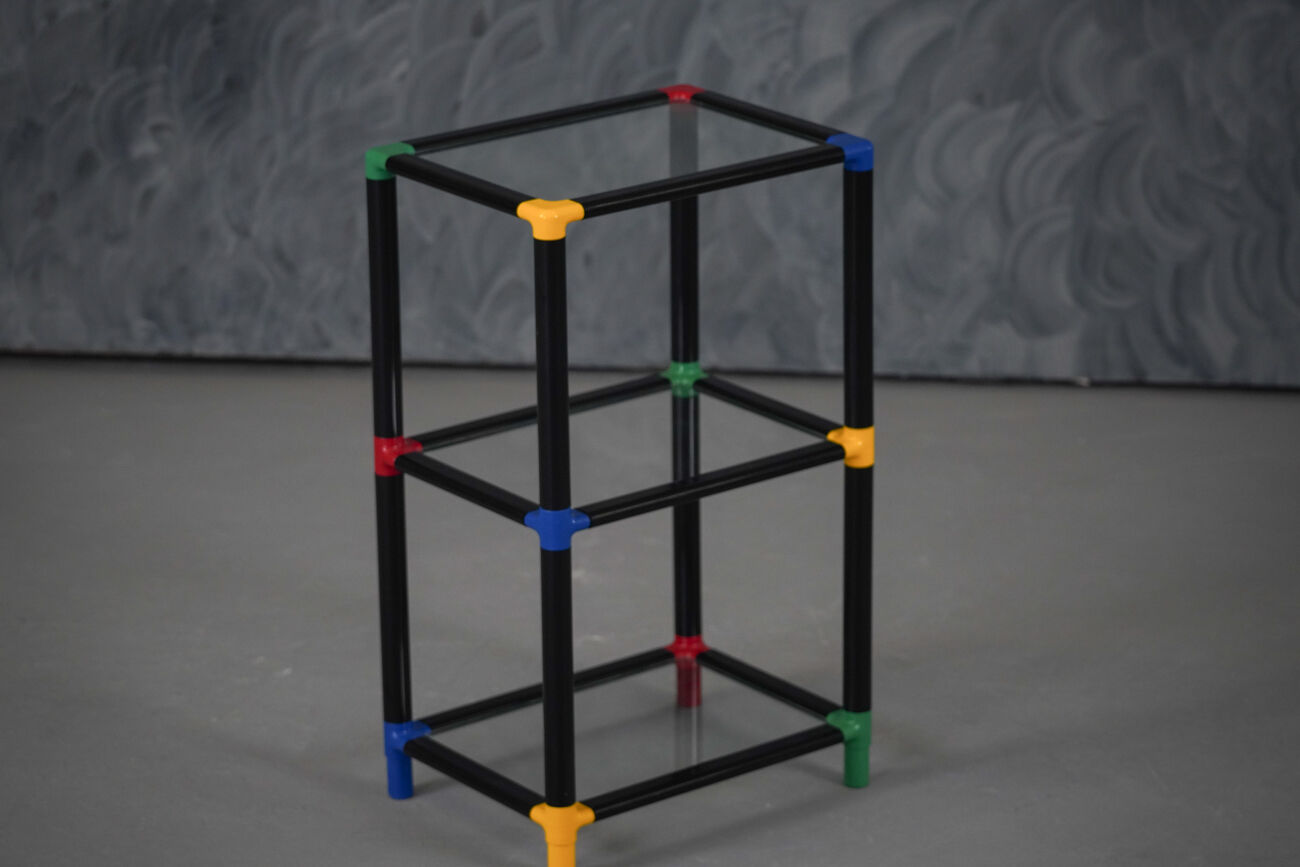 Vintage Memphis small display cabinet, Italy, 1980s