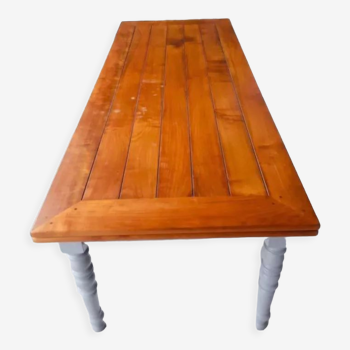 Old farmhouse table extensions